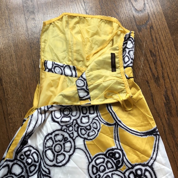 Limited Abstract Yellow Bodice Satiny Shiny Strapless Cocktail Dress - Picture 7 of 8